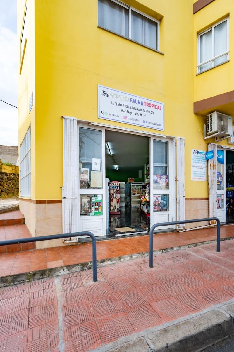Commercial for sale in San Cristobal de La Laguna - € 149,000 (Ref: 9868664)
