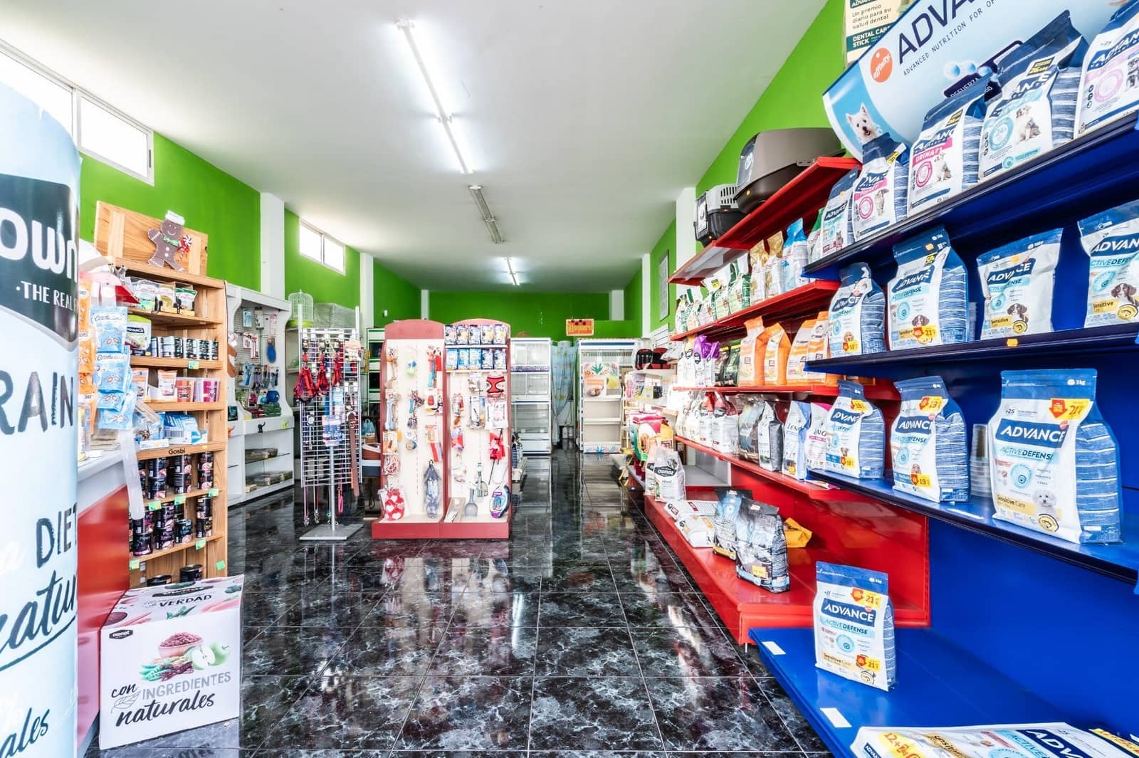 Commercial for sale in San Cristobal de La Laguna - € 149,000 (Ref: 9868664)