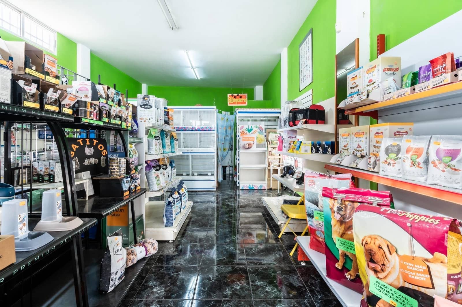 Commercial for sale in San Cristobal de La Laguna - € 149,000 (Ref: 9868664)