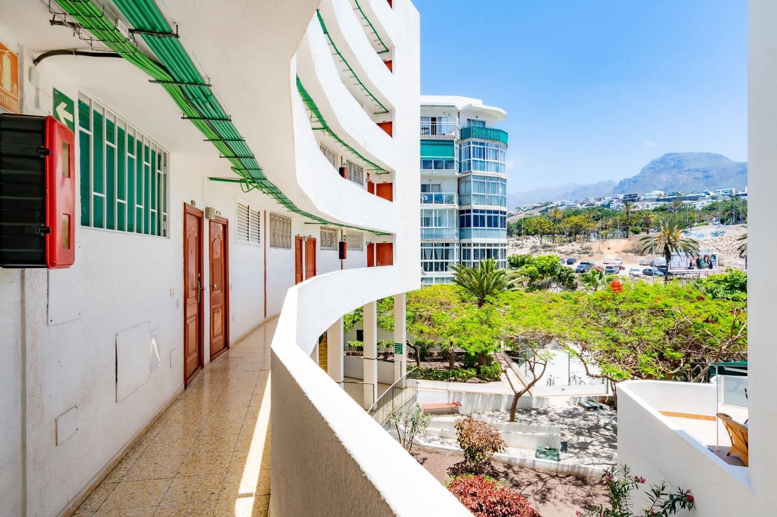2 quarto Apartamento para venda em Costa Adeje com piscina - 234 000 € (Ref: 9868665)
