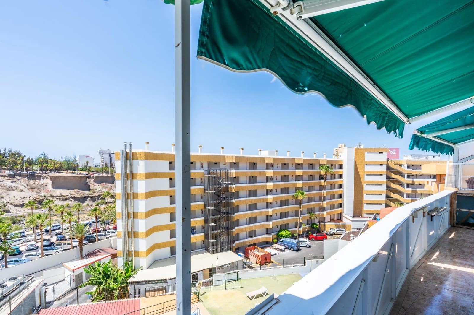 2 quarto Apartamento para venda em Costa Adeje com piscina - 234 000 € (Ref: 9868665)