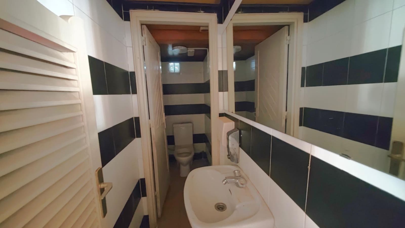 Kommersiell till salu i Puerto de la Cruz - 197 783 € (Ref: 9890466)