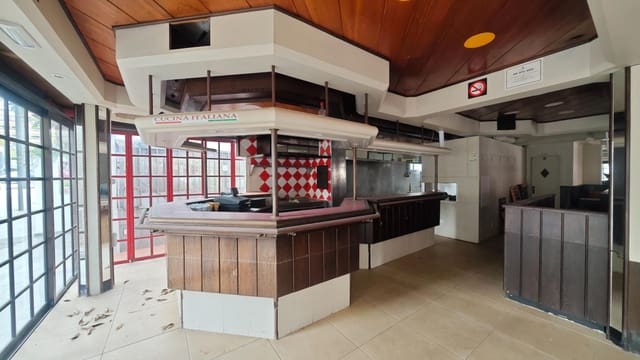 Commercieel te huur in Puerto de la Cruz - € 1.300 (Ref: 9890467)