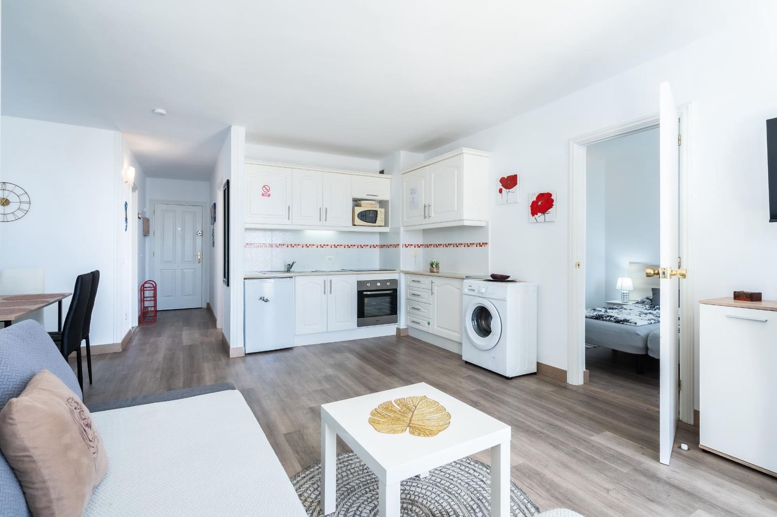 2 bedroom Flat for sale in San Miguel de Abona - € 265,000 (Ref: 9890468)
