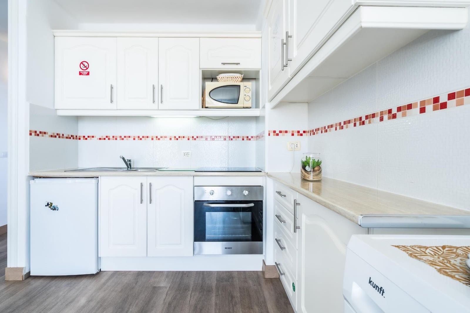 2 bedroom Flat for sale in San Miguel de Abona - € 265,000 (Ref: 9890468)