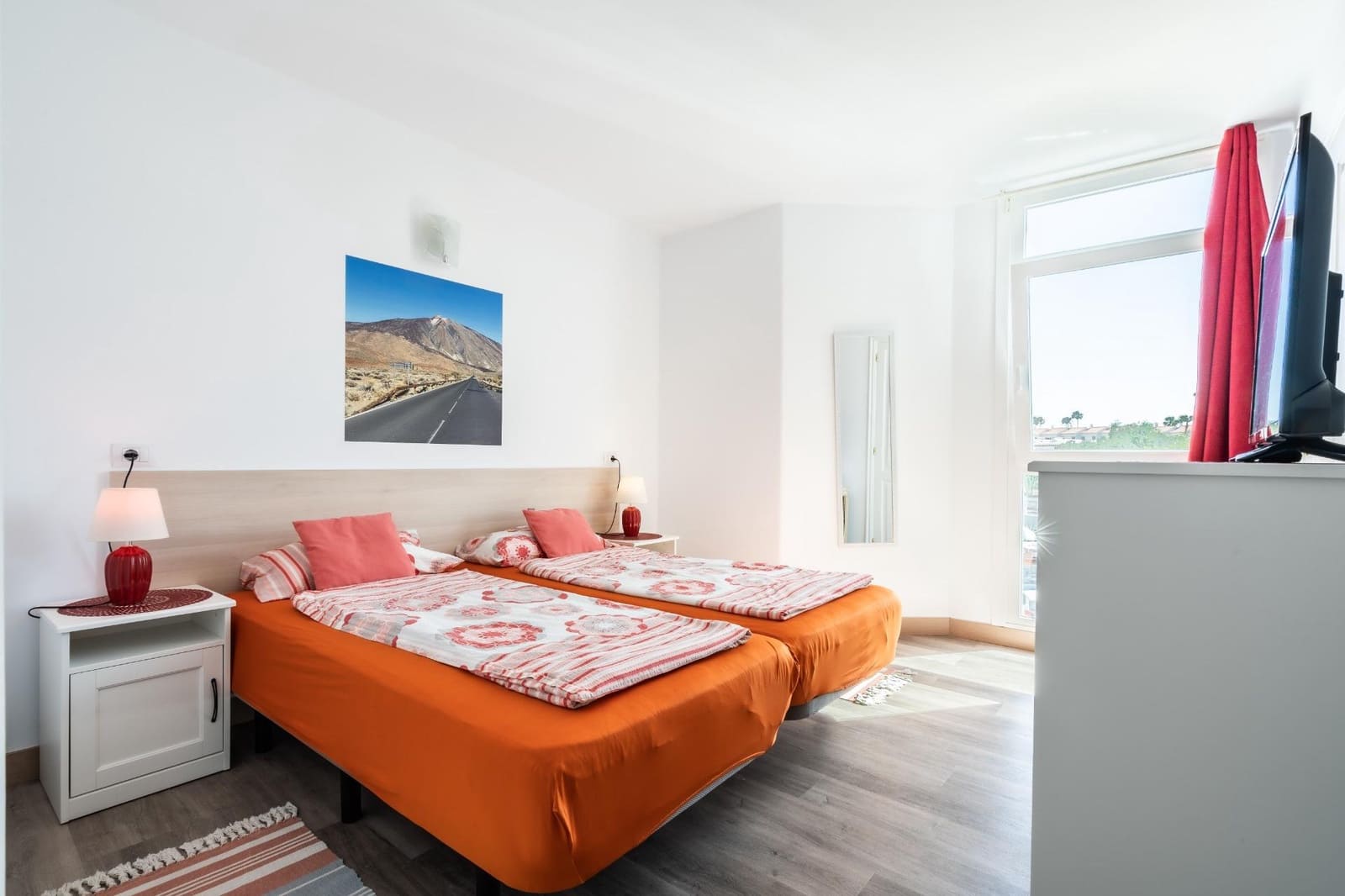 2 bedroom Flat for sale in San Miguel de Abona - € 265,000 (Ref: 9890468)