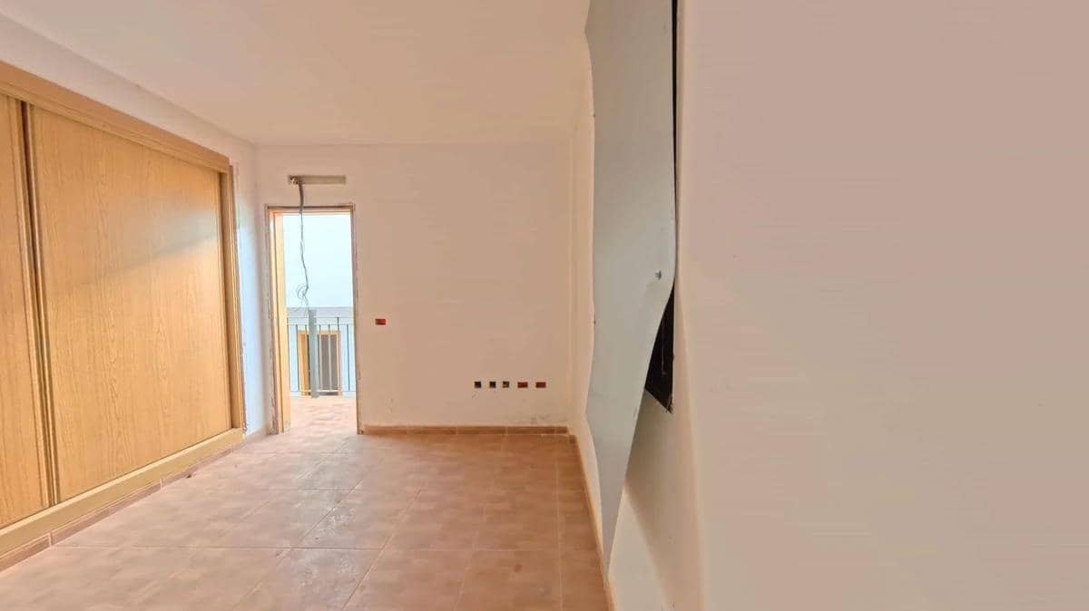 Chalet de 4 habitaciones en Tegueste en venta - 323.000 € (Ref: 9893959)