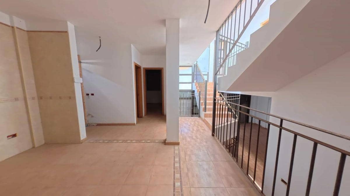 Chalet de 4 habitaciones en Tegueste en venta - 323.000 € (Ref: 9893959)