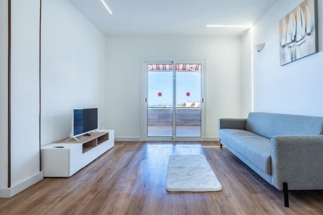 1 bedroom Apartment for sale in San Eugenio Alto, Adeje - € 289,000 (Ref: 9915896)