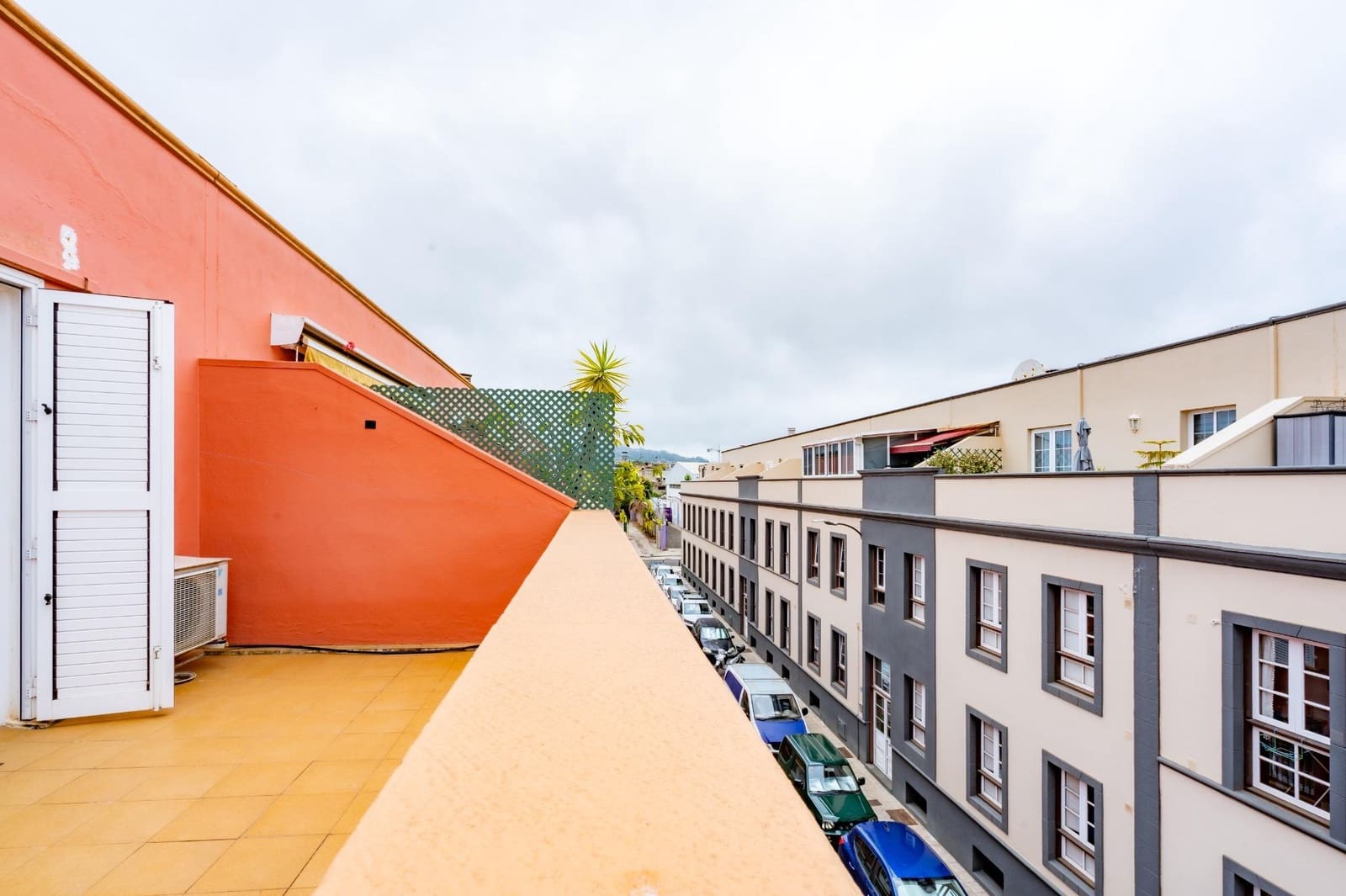 1 Zimmer Wohnung zu vermieten in San Cristobal de La Laguna mit Garage - 970 € (Ref: 9940040)