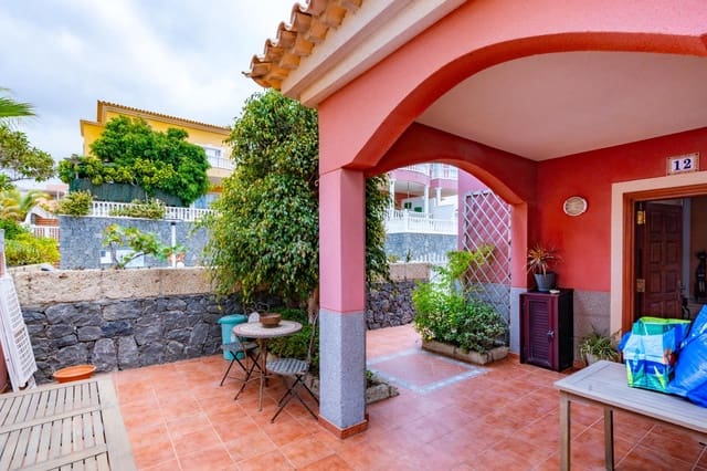 3 soverom Rekkehus til leie i El Medano, Granadilla de Abona med svømmebasseng - € 2 000 (Ref: 9945787)