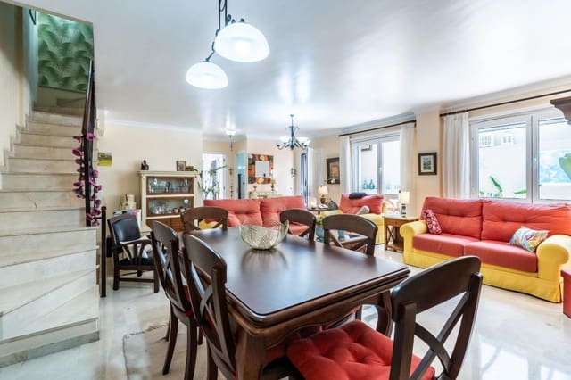 3 camera da letto Villetta Bifamiliare in vendita in Tegueste con garage - 488.000 € (Rif: 9952699)
