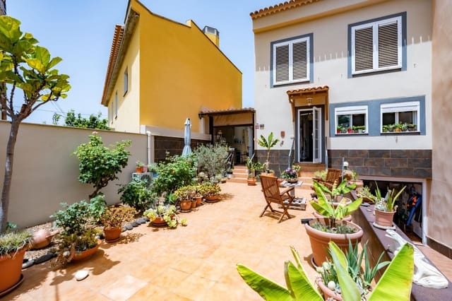 3 camera da letto Villetta Bifamiliare in vendita in Tegueste con garage - 488.000 € (Rif: 9952699)