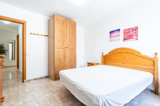 2 slaapkamer Appartement te koop in Los Cristianos, Arona - € 247.000 (Ref: 9966710)