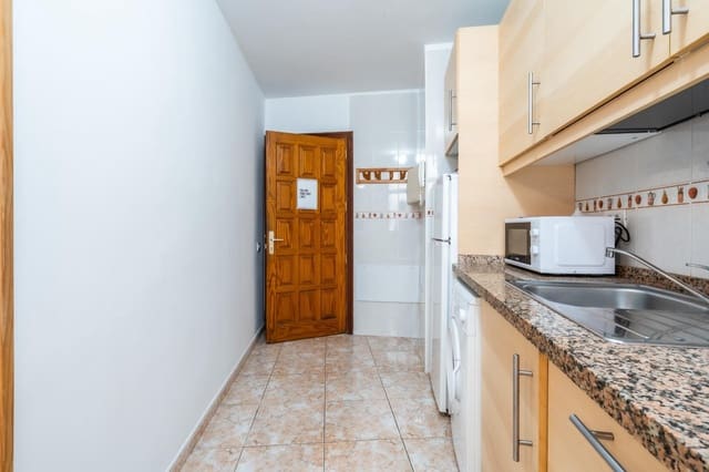 2 slaapkamer Appartement te koop in Los Cristianos, Arona - € 247.000 (Ref: 9966710)