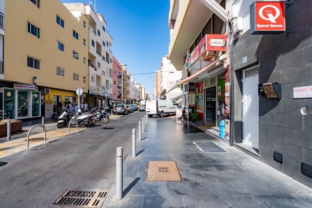 2 slaapkamer Appartement te koop in Los Cristianos, Arona - € 247.000 (Ref: 9966710)