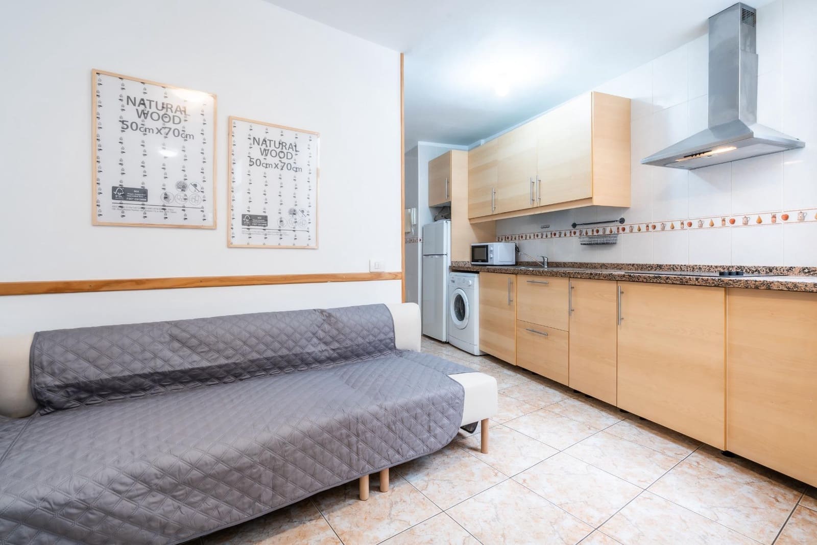 2 bedroom Apartment for sale in Los Cristianos - € 247,000 (Ref: 9966710)