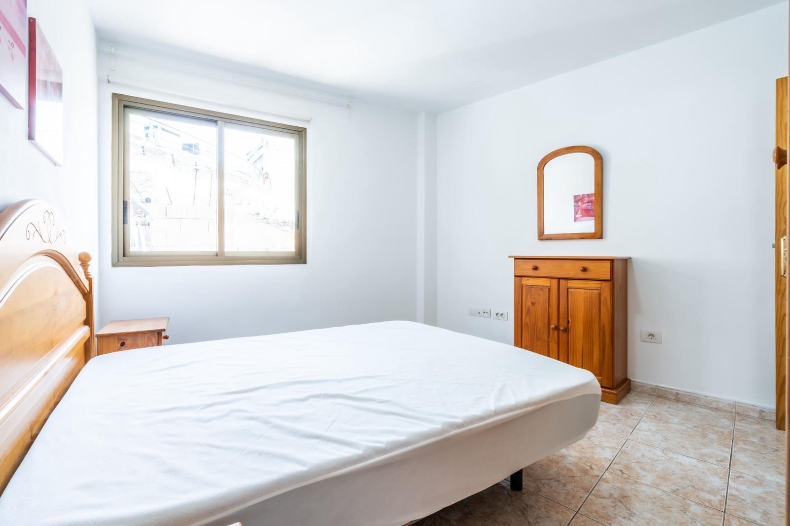 2 bedroom Apartment for sale in Los Cristianos - € 247,000 (Ref: 9966710)