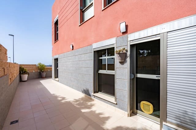 4 soverom Rekkehus til salgs i San Isidro de Abona, Granadilla de Abona med garasje - € 420 000 (Ref: 9997186)