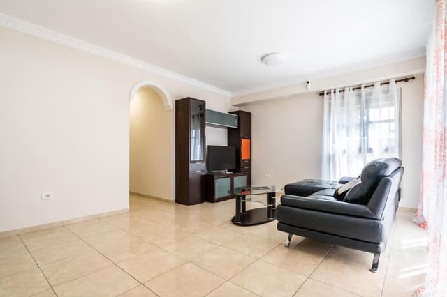 4 soverom Rekkehus til salgs i San Isidro de Abona, Granadilla de Abona med garasje - € 420 000 (Ref: 9997186)