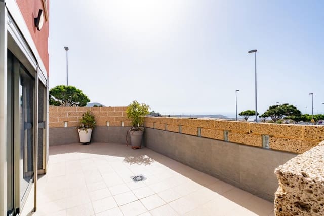 4 soverom Rekkehus til salgs i San Isidro de Abona, Granadilla de Abona med garasje - € 420 000 (Ref: 9997186)