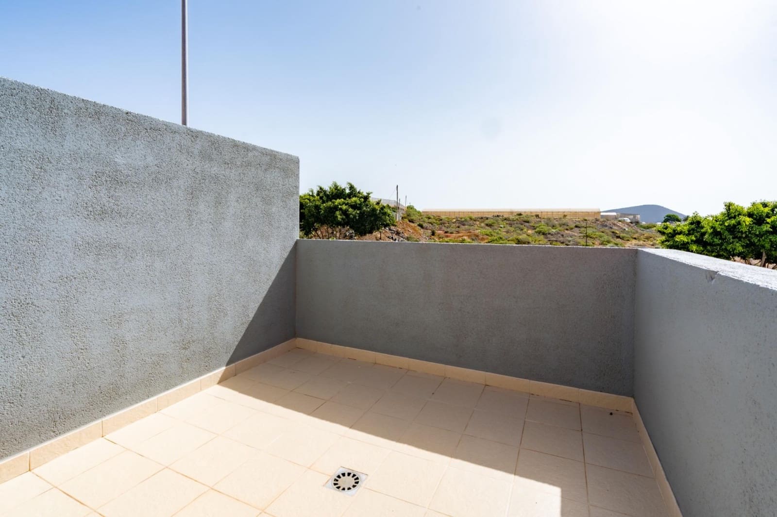 4 soverom Rekkehus til salgs i San Isidro de Abona med garasje - € 420 000 (Ref: 9997186)