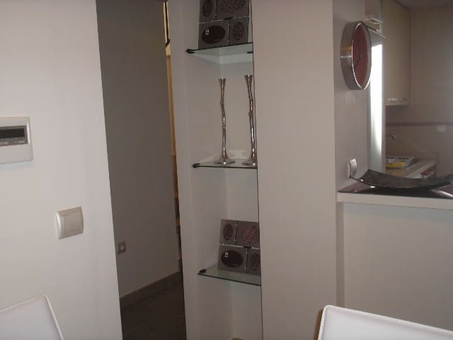 2 slaapkamer Strandappartement voor vakantieverhuur in San Juan de los Terreros met zwembad garage - € 500 (Ref: 6826098)