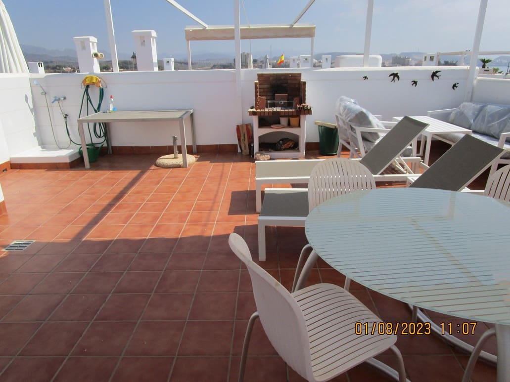 2 slaapkamer Strandappartement voor vakantieverhuur in San Juan de los Terreros met zwembad garage - € 500 (Ref: 6826098)