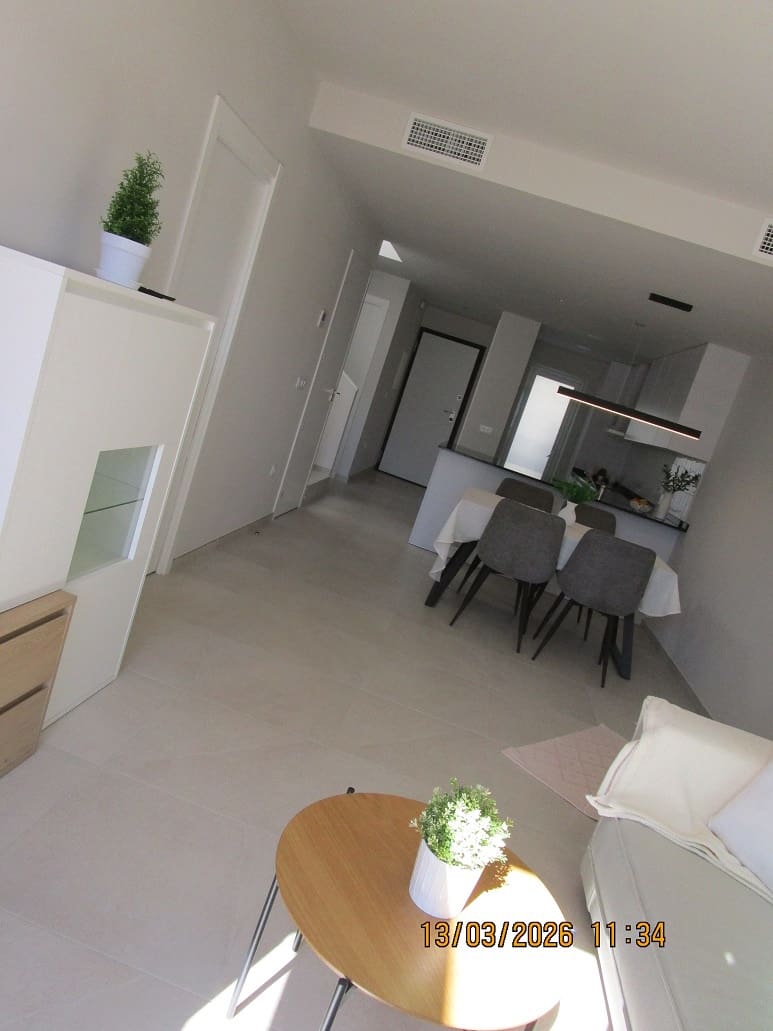 2 makuuhuone Ranta-asunto myytävänä paikassa San Juan de los Terreros mukana uima-altaan 
autotalli - 269 900 € (Ref: 9716592)