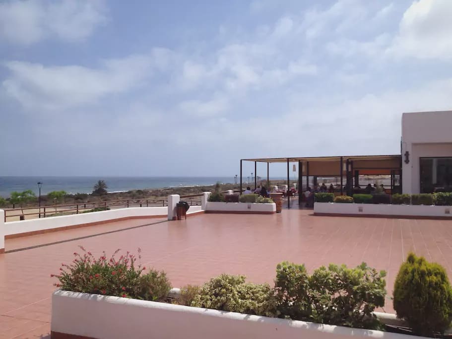 2 makuuhuone Ranta-asunto myytävänä paikassa San Juan de los Terreros mukana uima-altaan 
autotalli - 269 900 € (Ref: 9716592)