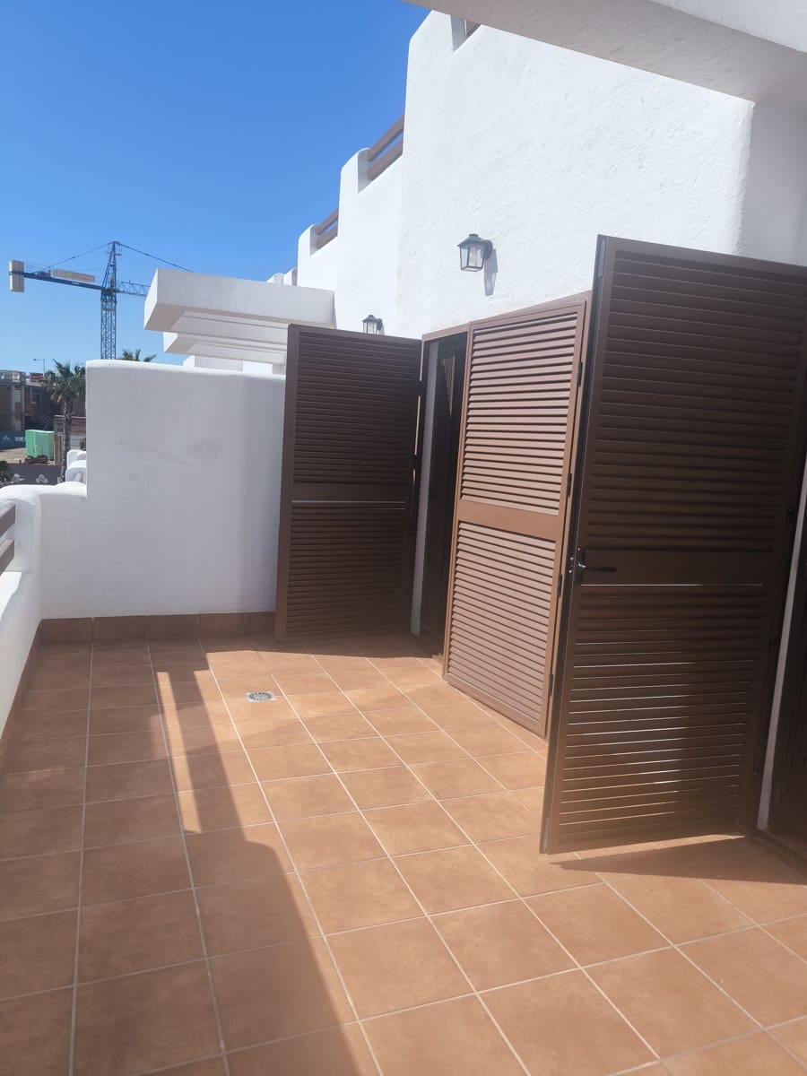 2 makuuhuone Ranta-asunto myytävänä paikassa San Juan de los Terreros mukana uima-altaan 
autotalli - 269 900 € (Ref: 9716592)