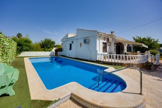 4 bedroom Villa for sale in El Chaparral - La Siesta - La Torreta, Torrevieja with pool garage - € 499,900 (Ref: 10003627)