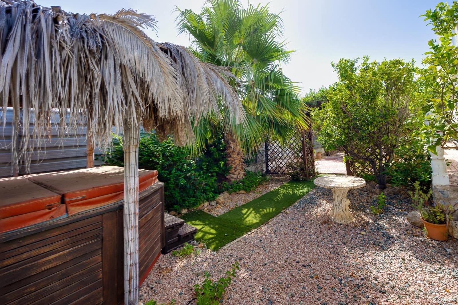 4 bedroom Villa for sale in Torrevieja with pool garage - € 499,900 (Ref: 10003627)