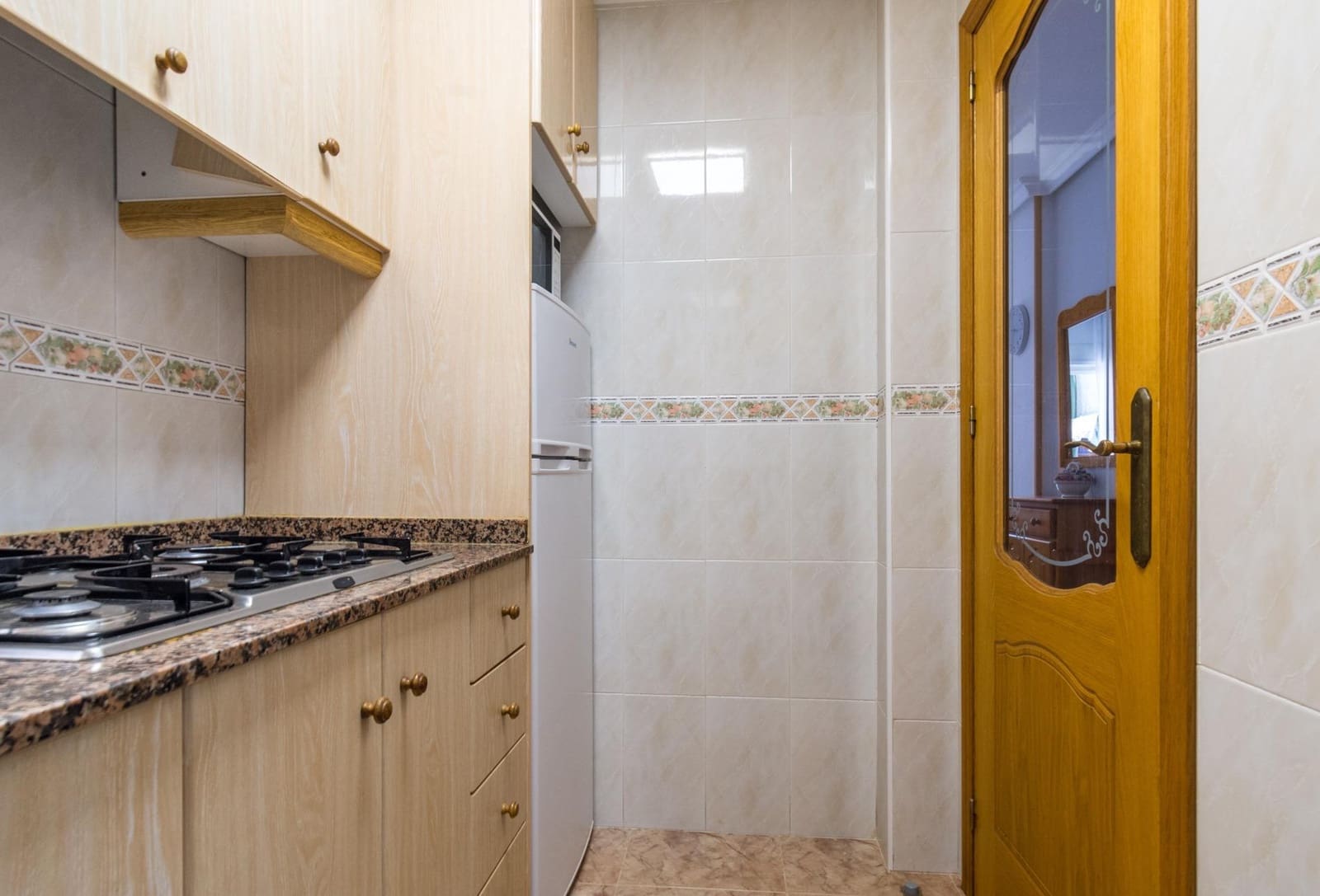 Apartamento de 2 habitaciones en Torrevieja en venta - 129.000 € (Ref: 10070951)