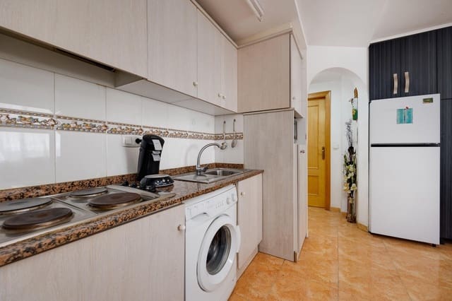 2 soverom Leilighet til salgs i El Molino, Torrevieja med garasje - € 128 000 (Ref: 10094750)