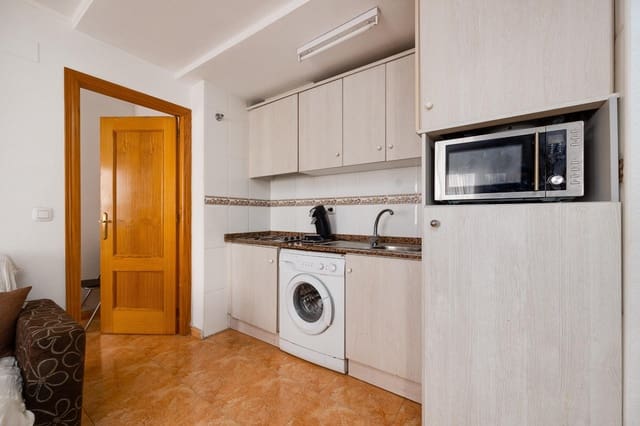 2 soverom Leilighet til salgs i El Molino, Torrevieja med garasje - € 128 000 (Ref: 10094750)
