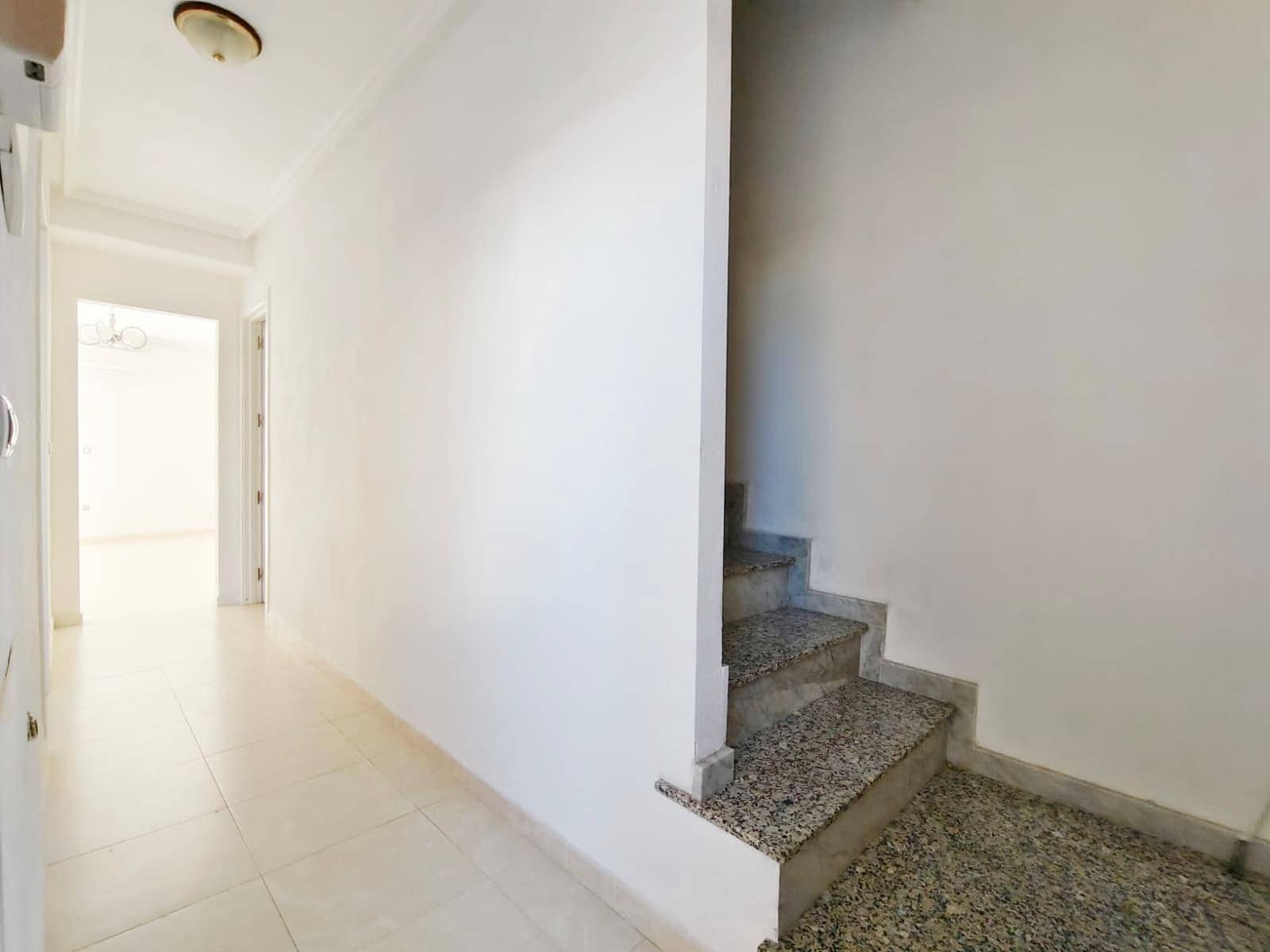 3 sovrum Radhus till salu i Aguas Nuevas med pool - 189 000 € (Ref: 10100233)