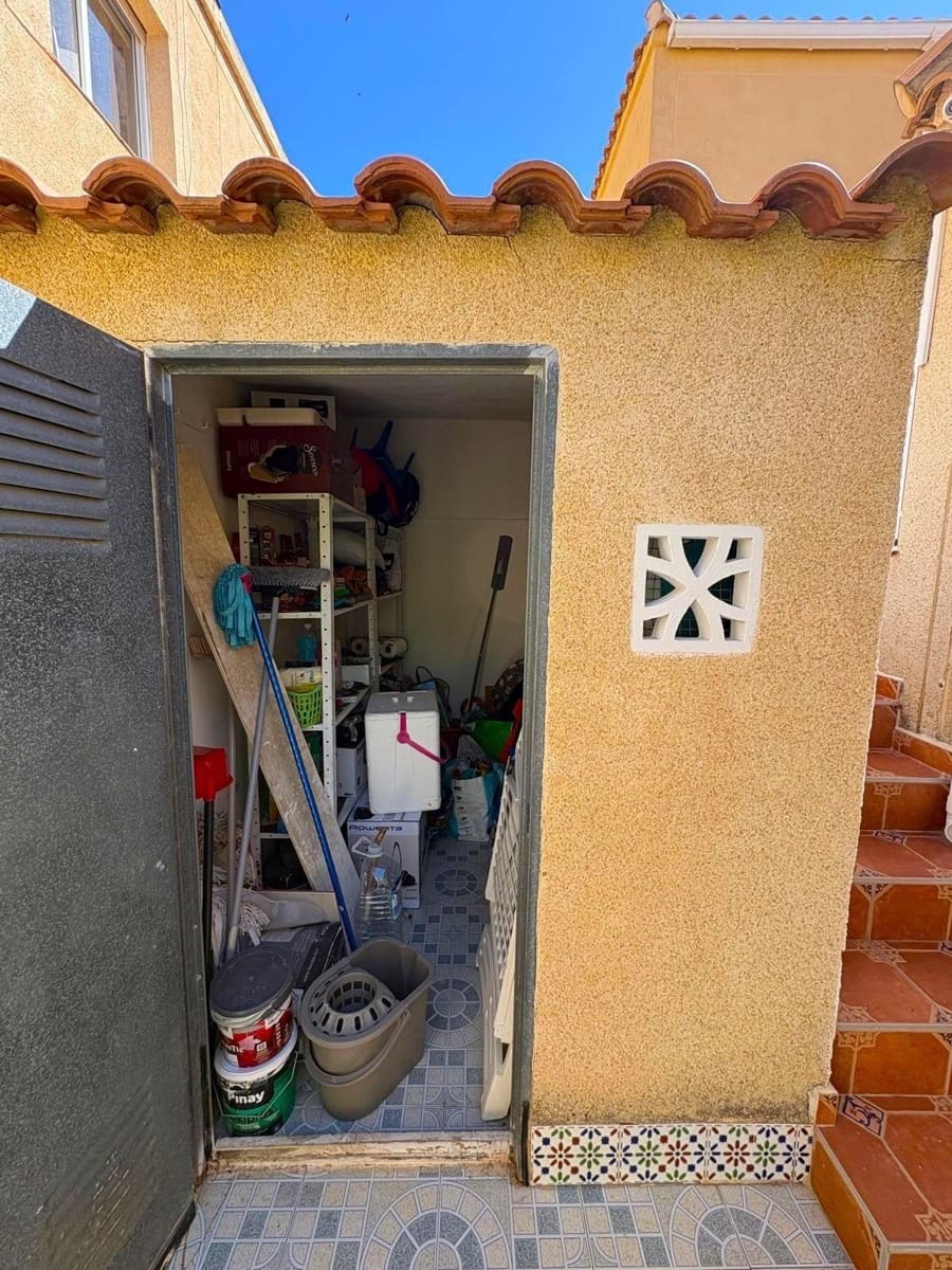 2 sovrum Radhus till salu i Torrevieja med pool - 157 000 € (Ref: 10100239)