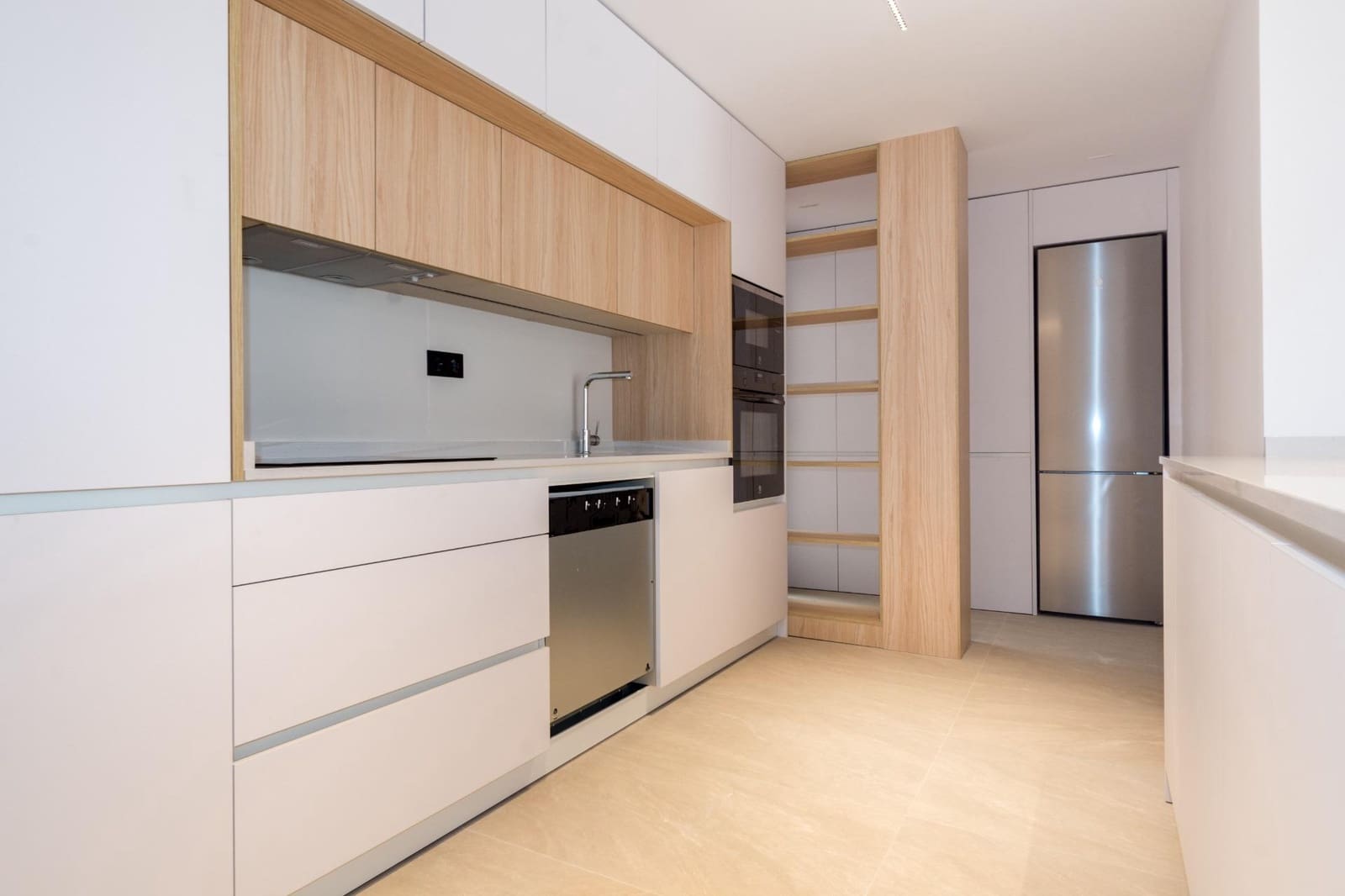 3 quarto Apartamento para venda em Torrevieja - 285 000 € (Ref: 10109754)