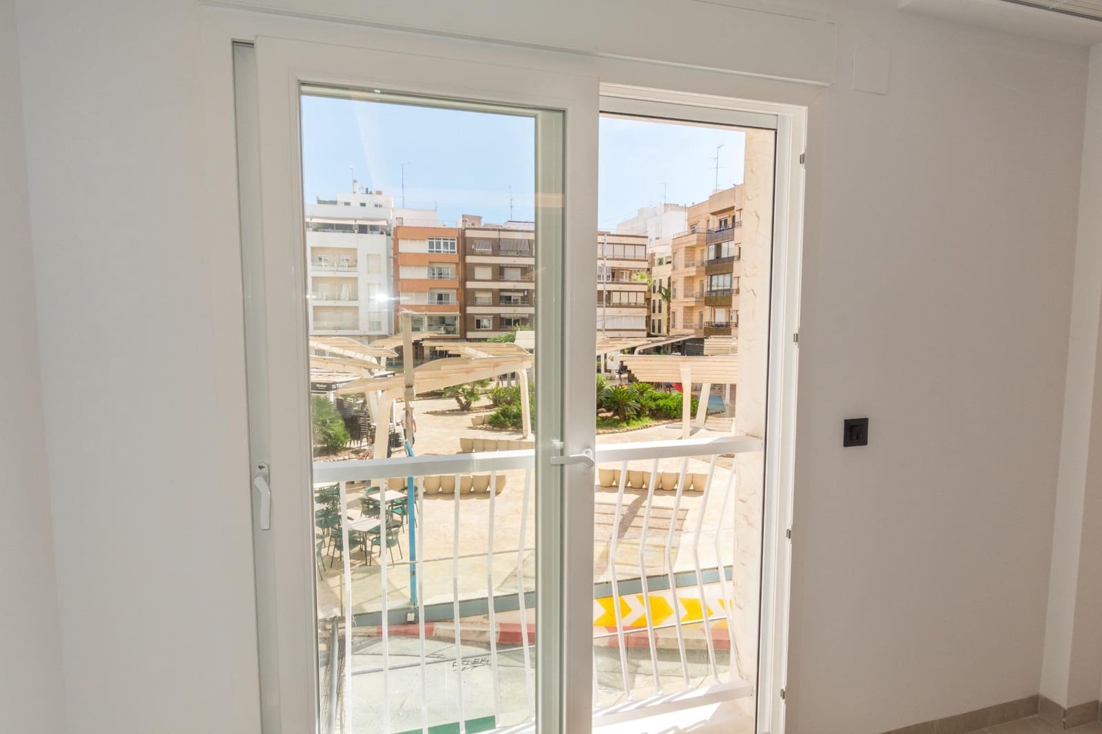 3 quarto Apartamento para venda em Torrevieja - 285 000 € (Ref: 10109754)