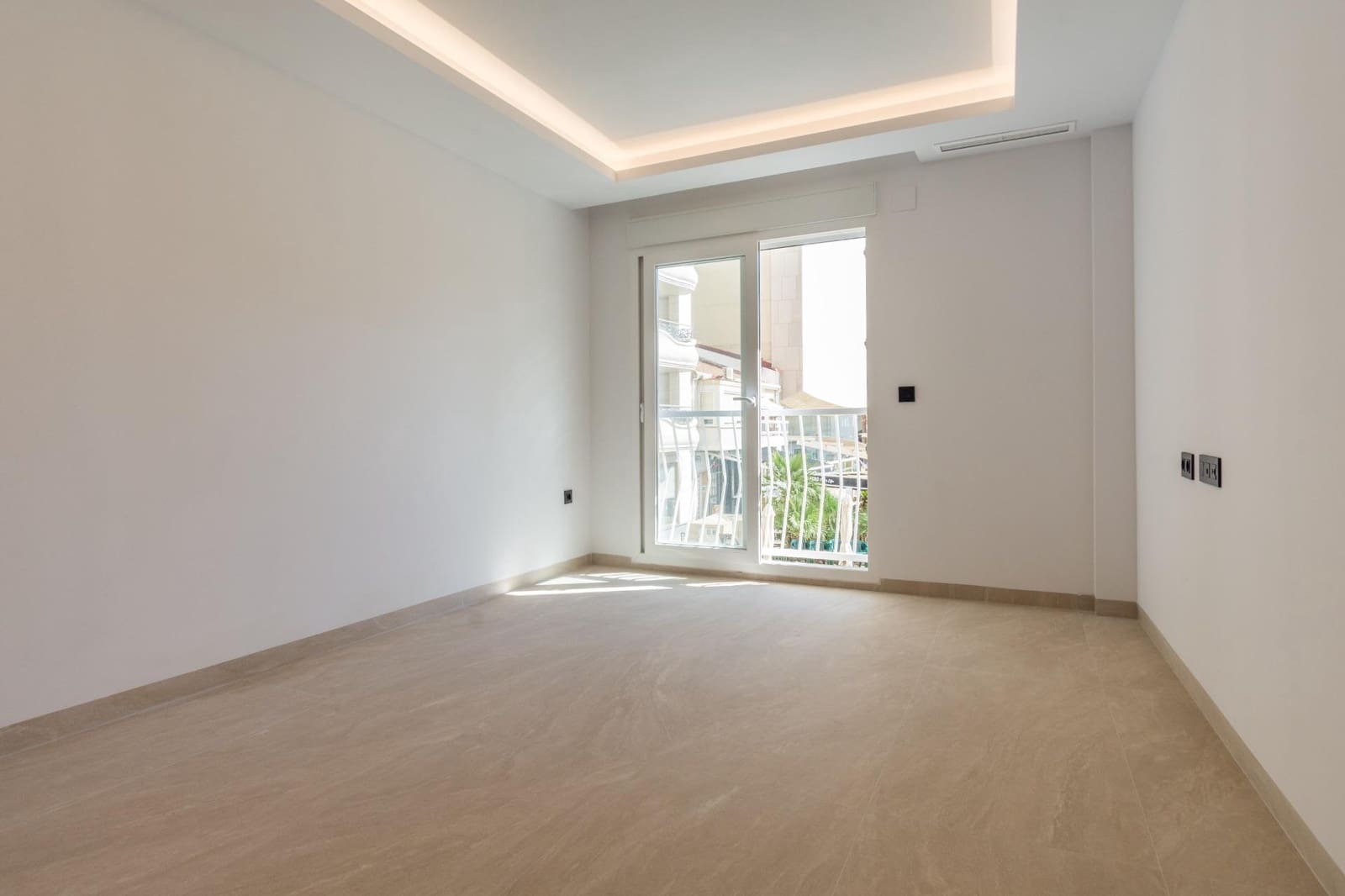 3 quarto Apartamento para venda em Torrevieja - 285 000 € (Ref: 10109754)