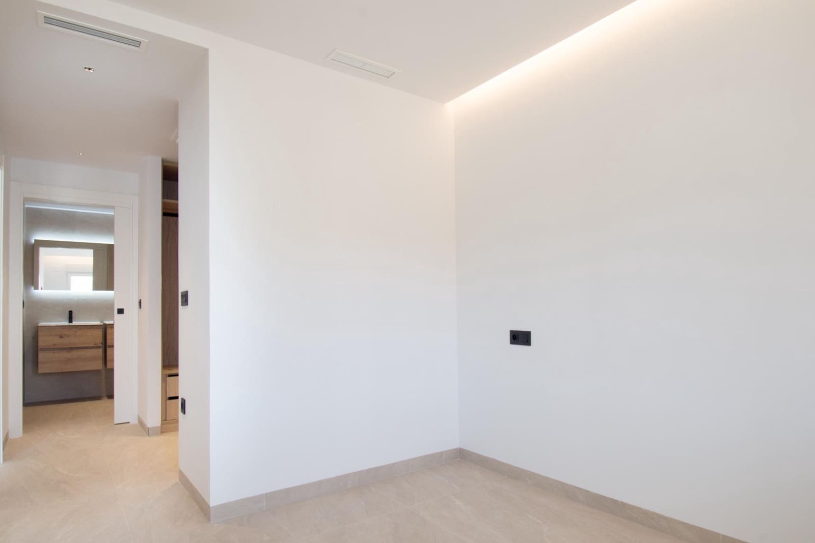 3 quarto Apartamento para venda em Torrevieja - 285 000 € (Ref: 10109754)