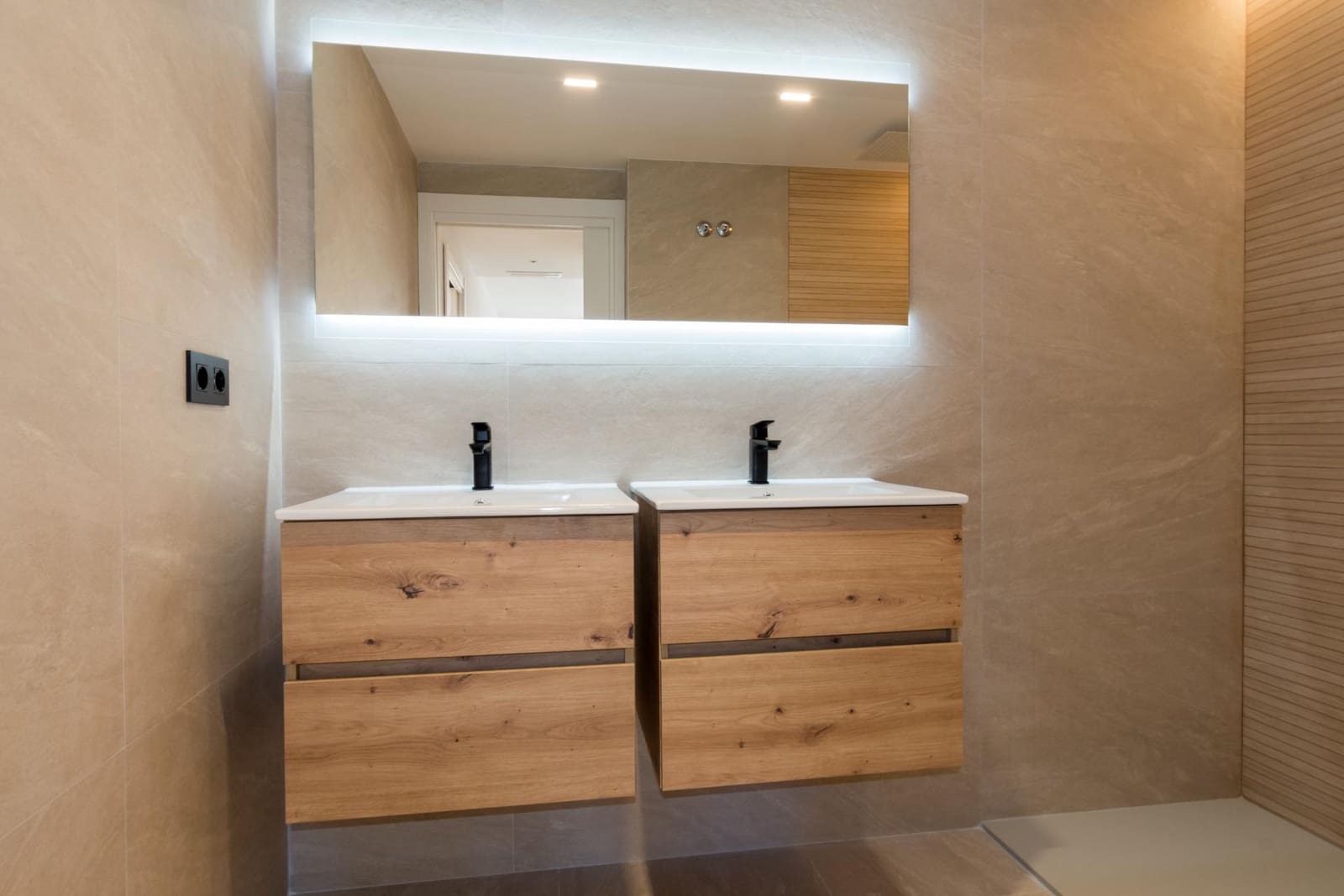3 quarto Apartamento para venda em Torrevieja - 285 000 € (Ref: 10109754)
