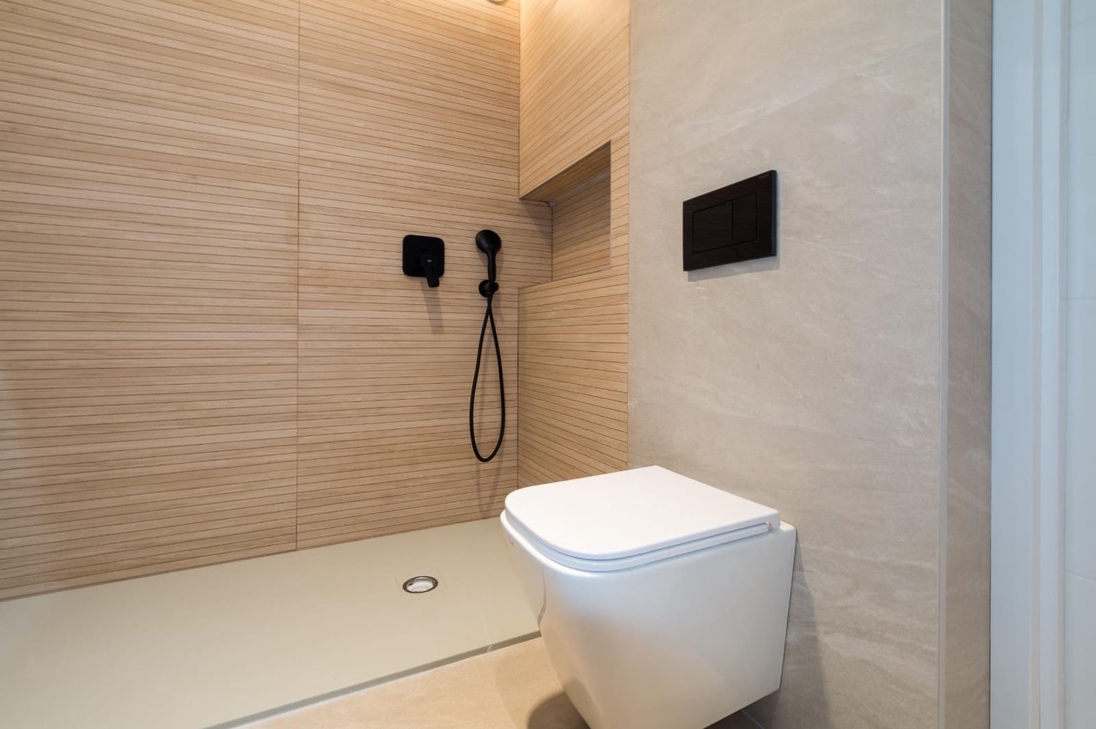 3 quarto Apartamento para venda em Torrevieja - 285 000 € (Ref: 10109754)