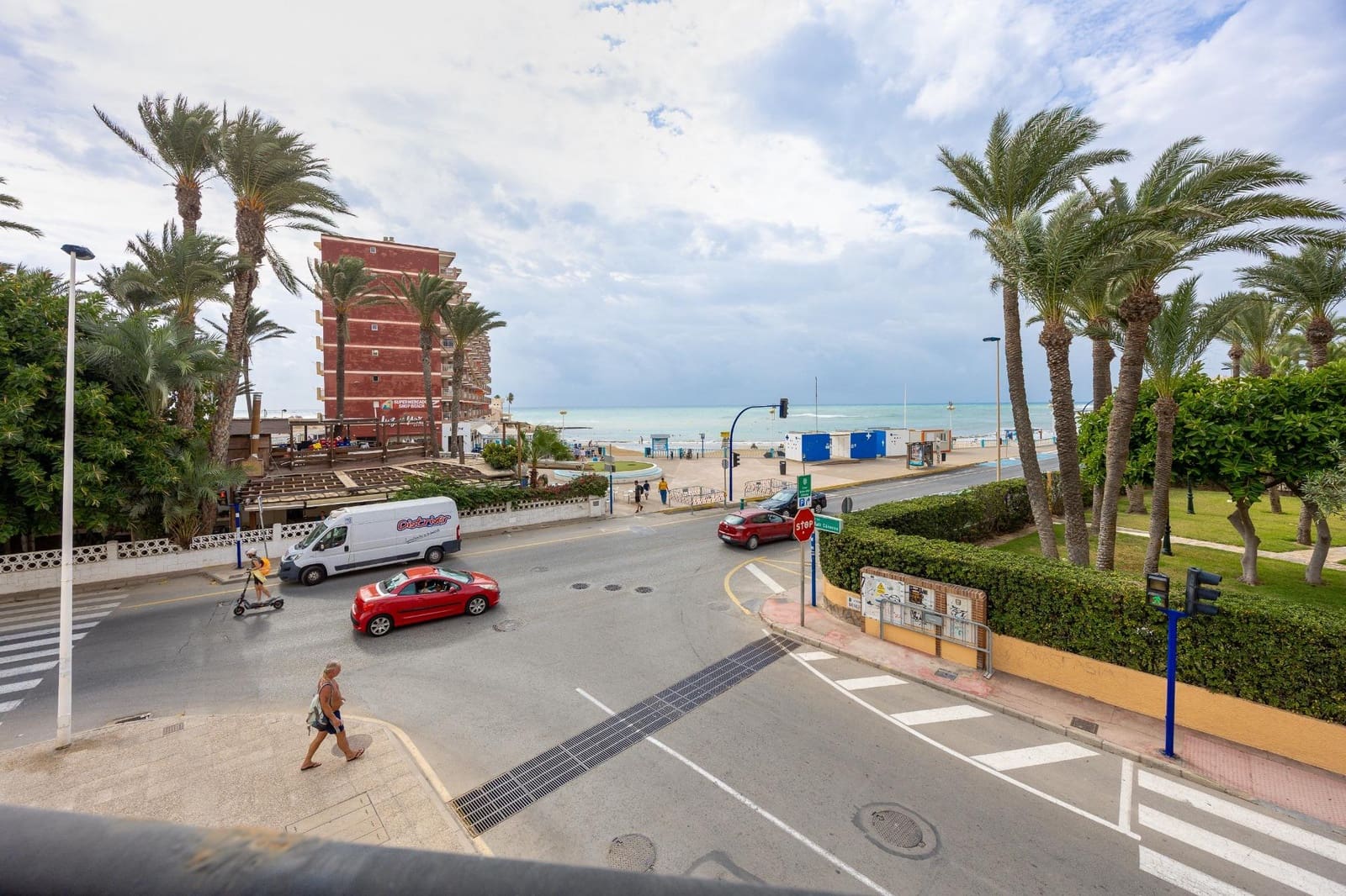 3 sypialnia Apartament na sprzedaż w Torrevieja z basenem - 266 900 € (Ref: 10142431)