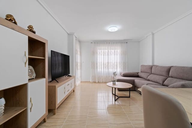 Apartamento de 3 habitaciones en Formentera del Segura en alquiler - 750 € (Ref: 10155326)