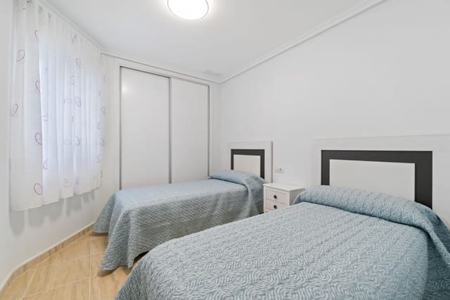 Apartamento de 3 habitaciones en Formentera del Segura en alquiler - 750 € (Ref: 10155326)