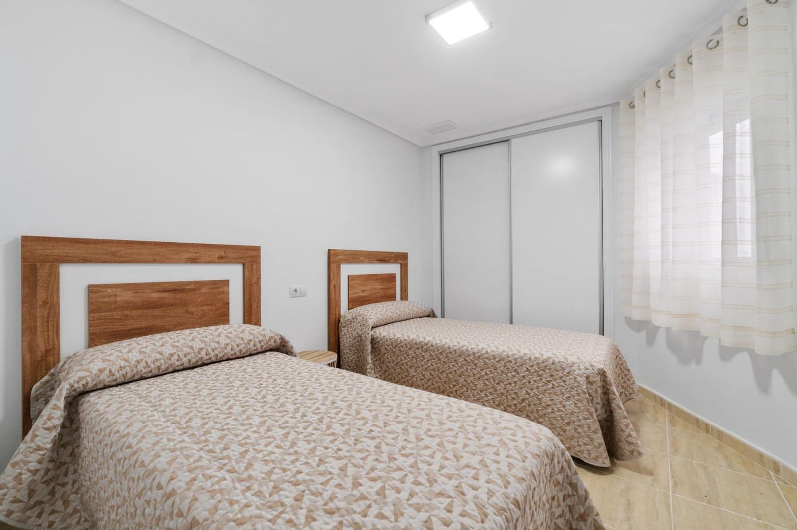 3 soveværelse Lejlighed til leje i Formentera del Segura - € 750 (Ref: 10155326)