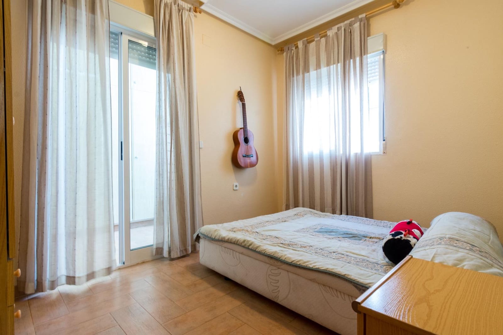 3 bedroom Apartment for rent in Los Montesinos - € 800 (Ref: 8595468)
