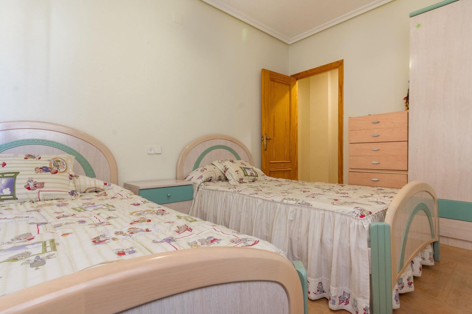 3 bedroom Apartment for rent in Los Montesinos - € 800 (Ref: 8595468)